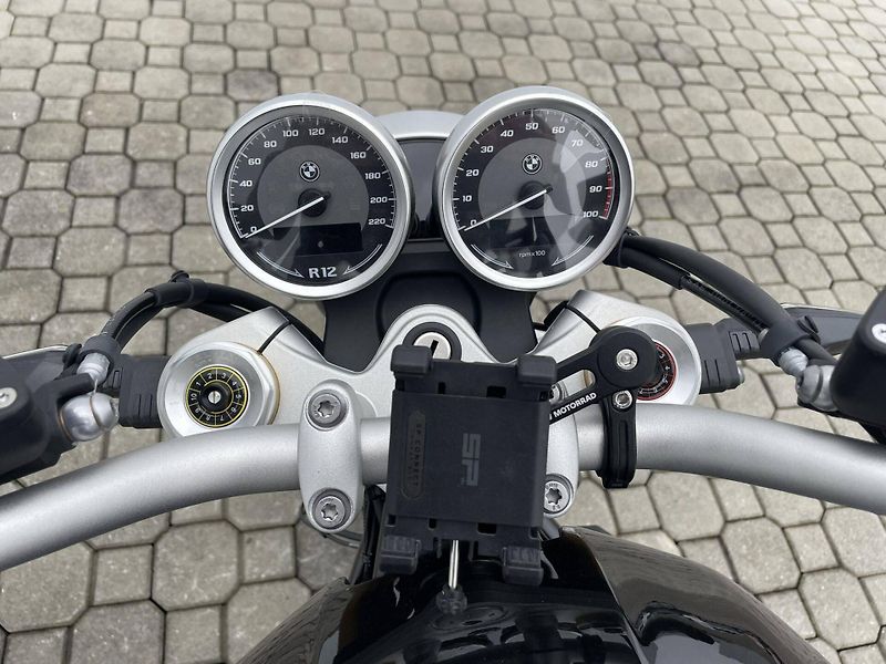 BMW R 12 NineT - fotka 10 z 12