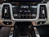 Kia Sorento 1.6T-GDi PHEV 4x4 Premium, ČR - náhled 32