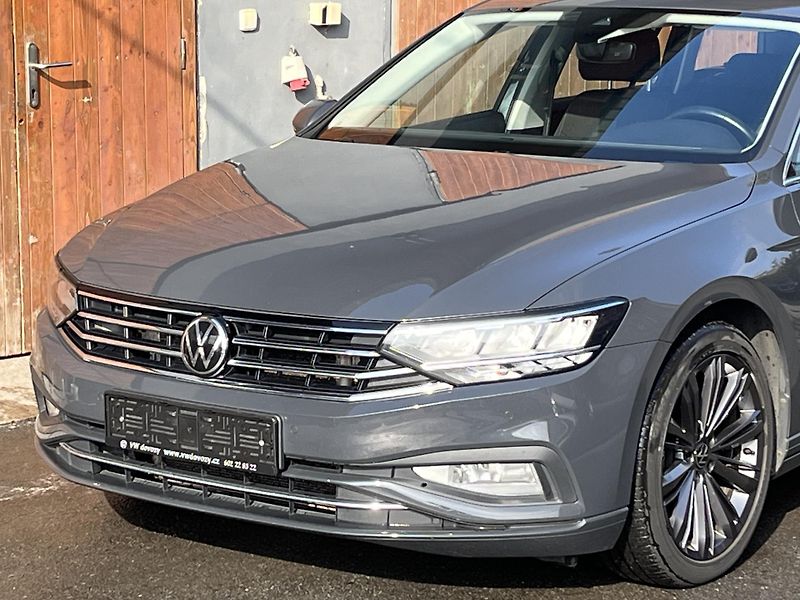 Volkswagen Passat (2021) VARIANT 4MOTION 2,0TDi 140kW - fotka 2 z 25
