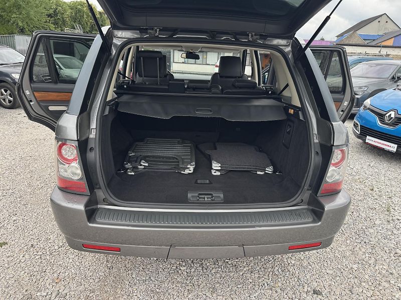 Land Rover Range Rover Sport (2010) 3.0TDV6 HSE - fotka 13 z 38