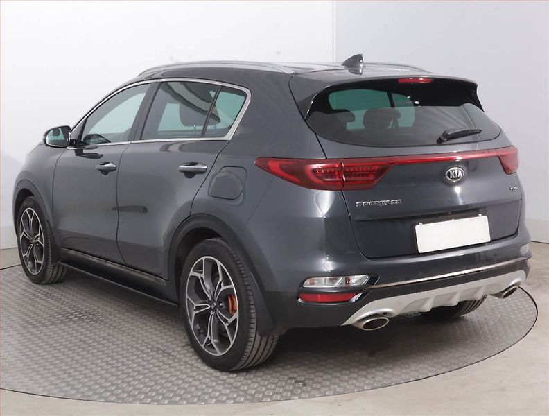Kia Sportage (2019) 1.6 T-GDI - fotka 4 z 17
