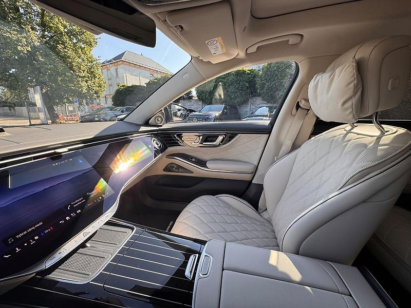 Mercedes-Benz Třídy S (2026) S 350 d 4MATIC L - fotka 14 z 25