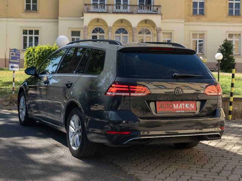 Volkswagen Golf 1.5 TSI DSG CarPlay ACC Senzor - fotka 8 z 31