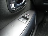 Toyota Avensis (2010) 1.6 16V  97kW  ZIMNÍ PNEU - náhled 29