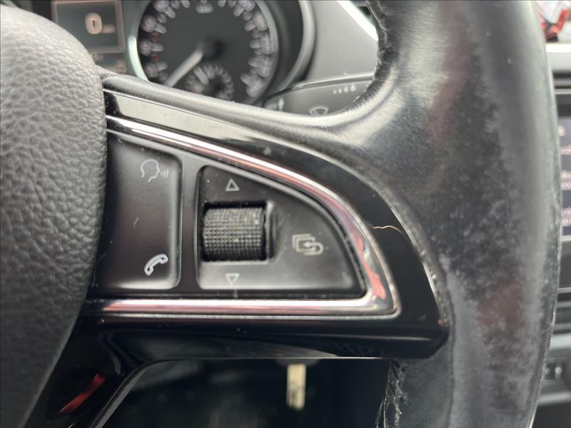 Škoda Octavia 2,0 TDi 110KW KLIMA ROZVODY - fotka 22 z 36