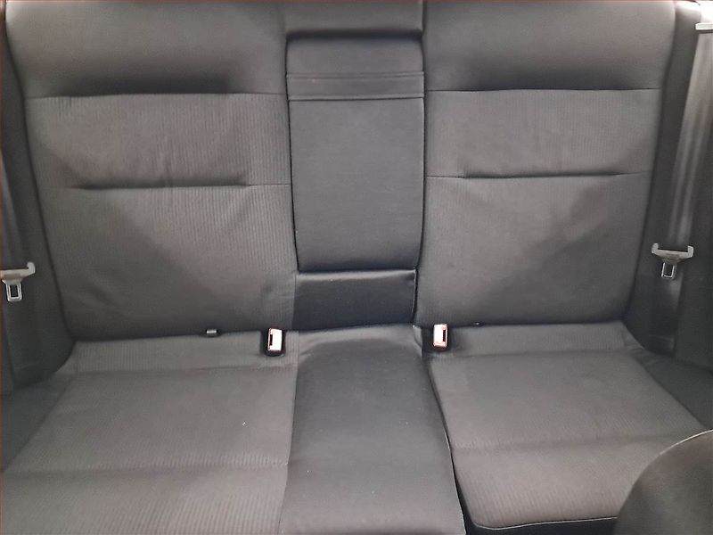 Volkswagen Passat (2002) 1.9 TDI, nová STK, Klima - fotka 10 z 13