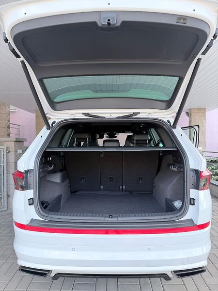 Škoda Kodiaq (2019) Sportline - fotka 12 z 19