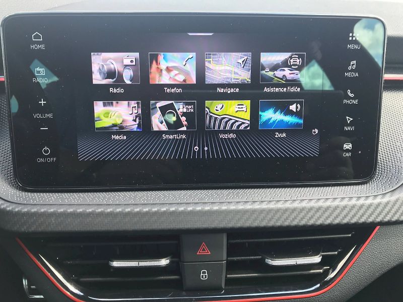 Škoda Kamiq (2025) Monte Carlo 1,5 TSI DSG - fotka 10 z 28