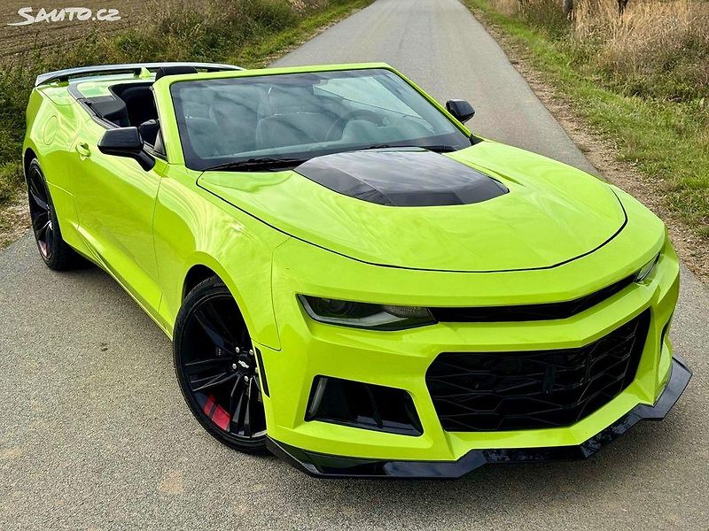 Chevrolet Camaro (2018) SS 6,2l V8, Manual, Cabrio - fotka 3 z 17