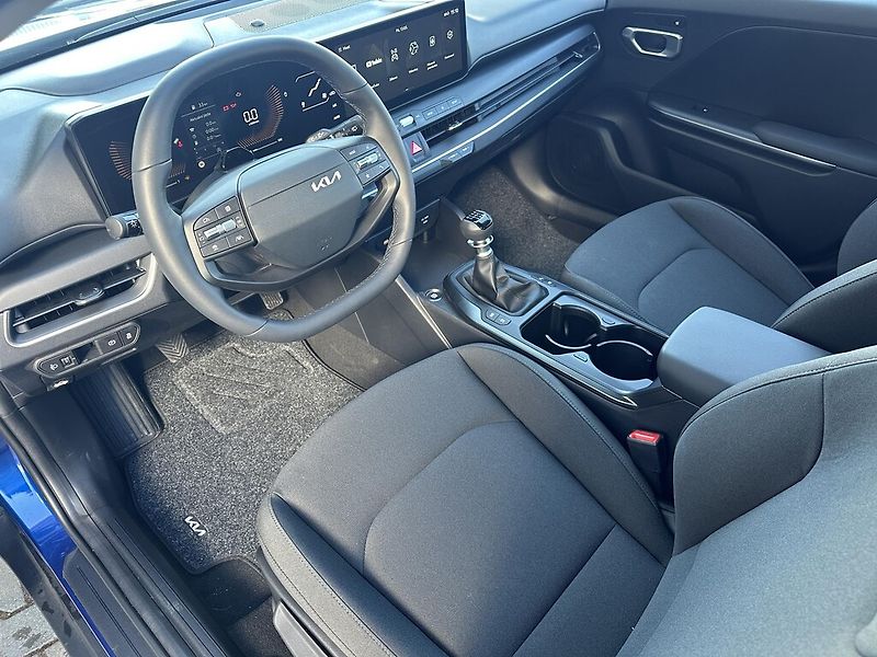 Kia K4 (2026) 1,0 T-GDi 85 kW SPIN - fotka 4 z 6
