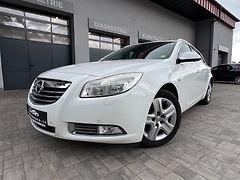 Opel Insignia (2012) 2.0 CDTi Sports Tourer - fotografie inzerátu