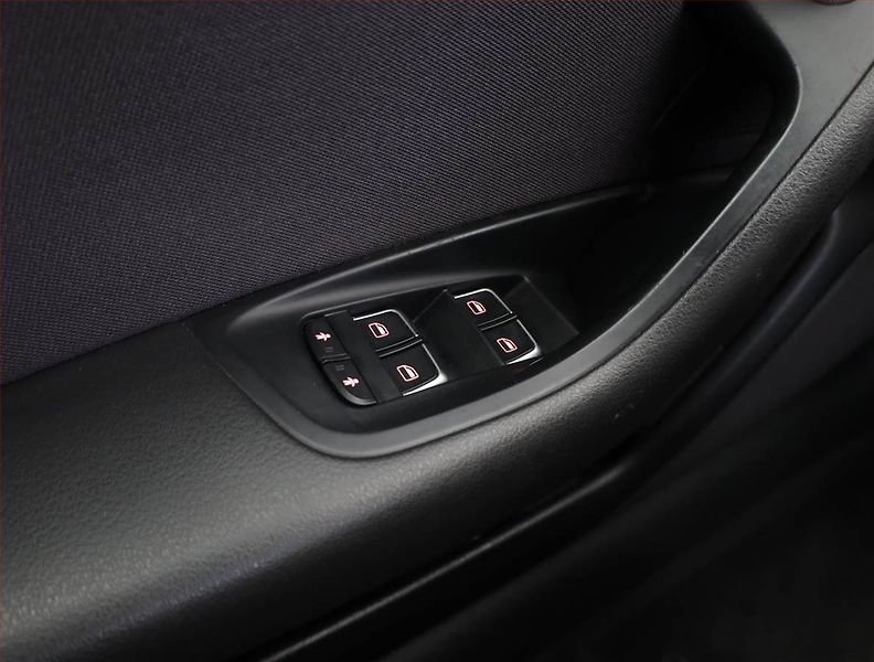 Audi A6 (2016) 3.0 TDI, 4X4, Automat - fotka 18 z 18
