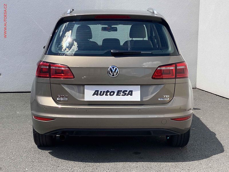 Volkswagen Golf Sportsvan (2015) 1.2 TSi, 1.maj,ČR, AC, TZ - fotka 5 z 17
