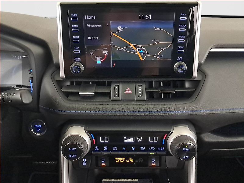 Toyota RAV4 (2019) 2.5 Hybrid - fotka 12 z 20