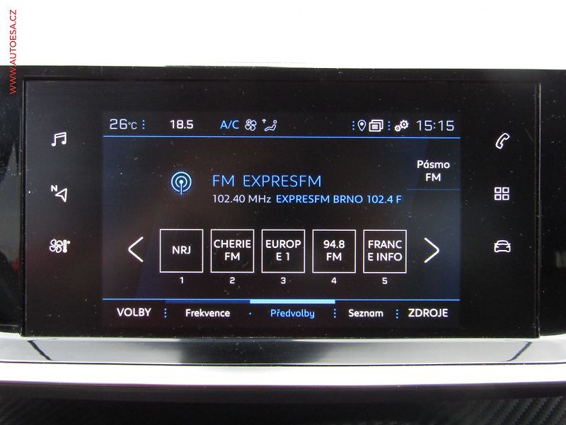 Peugeot 2008 (2021) 1.2PT, Allure - fotka 17 z 22
