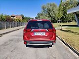 Mitsubishi Outlander (2015) - náhled 17