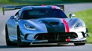 Dodge Viper ACR.