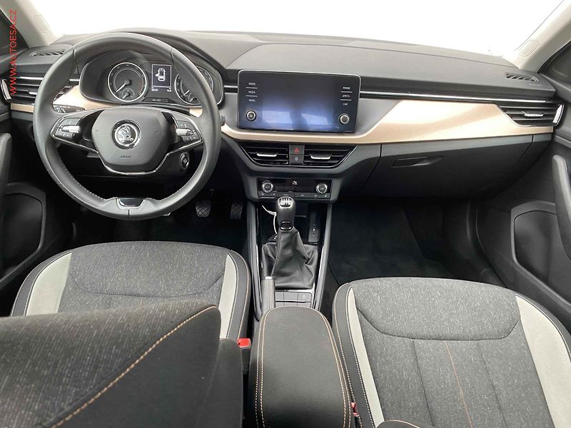 Škoda Scala (2023) 1.0 TSi, 2.maj,ČR, Style - fotka 8 z 18