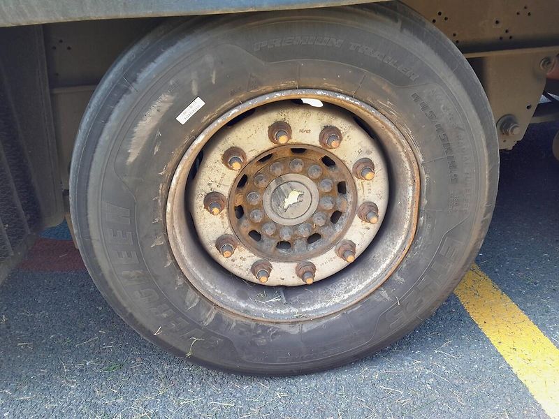 Schmitz SPL 24/L - 13,62 E B - fotka 24 z 29