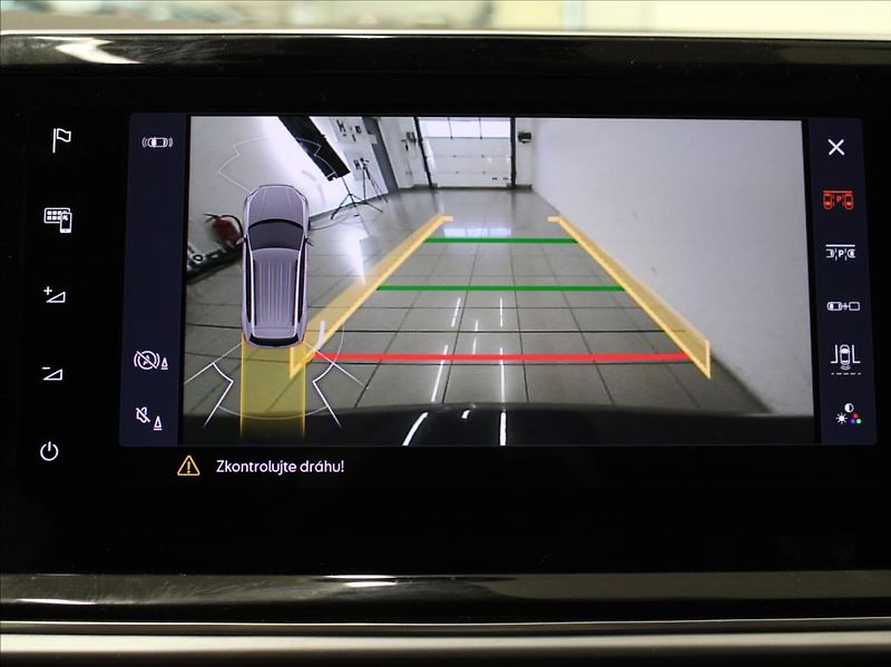 Seat Tarraco 2,0 TSi 140kW 4x4 FR Záruka ČR - fotka 15 z 28
