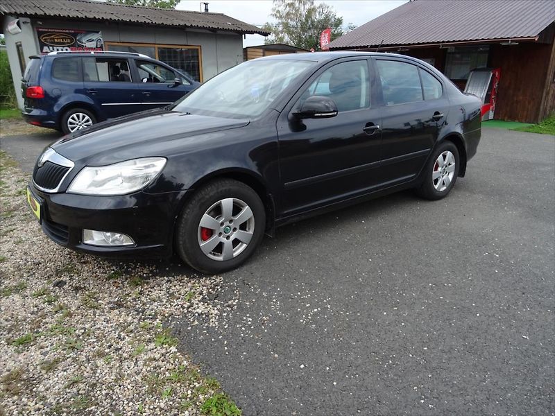 Škoda Octavia 1,6 TDI 77 kW - fotka 4 z 23