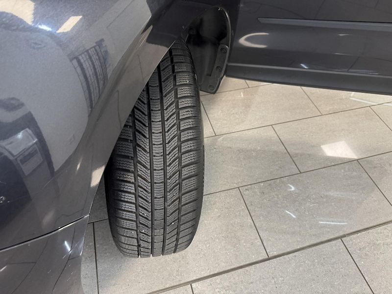 Subaru Forester 2.0D Comfort, 6MT, CZ, 1. maj. - fotka 38 z 47