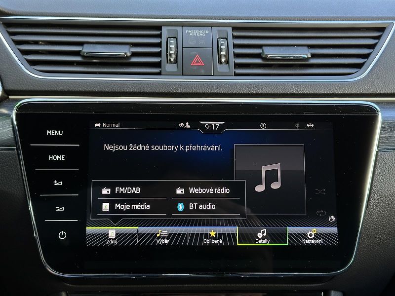 Škoda Superb Combi Style+ 2.0TDi 150PS DSG - fotka 28 z 47