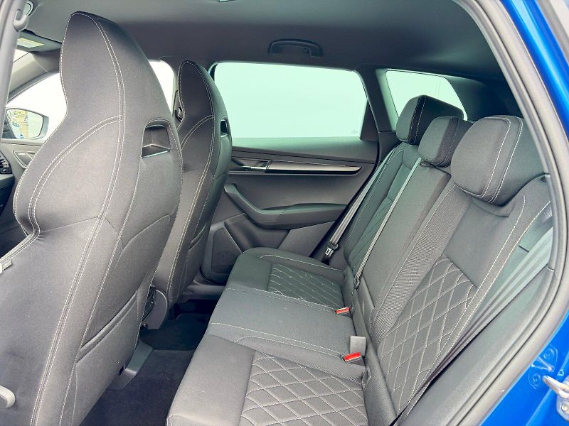 Škoda Karoq (2024) DSG 4x4 2.0 TDI / 110 kW / SPO - fotka 7 z 35