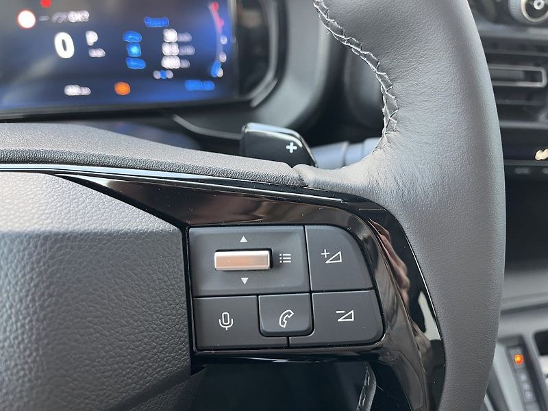 Toyota ProAce City Verso 1,5 D AT Family LWB - fotka 14 z 28