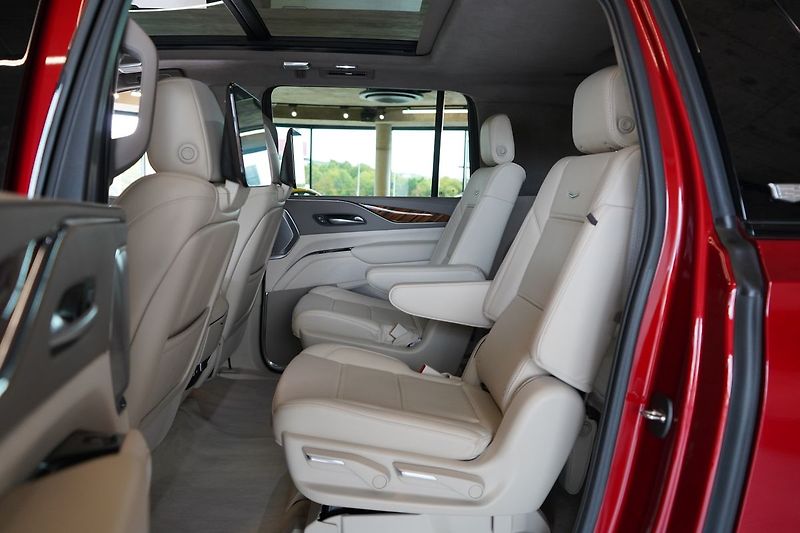 Cadillac Escalade ESV Sport Platinum - fotka 23 z 59