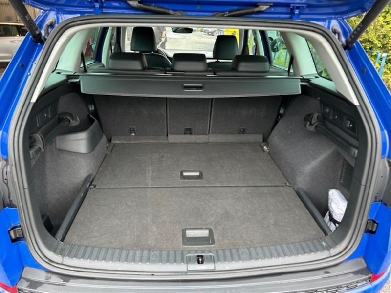 Škoda Kodiaq 2,0 TDI 147 L&K 4x4 DSG - fotka 6 z 11