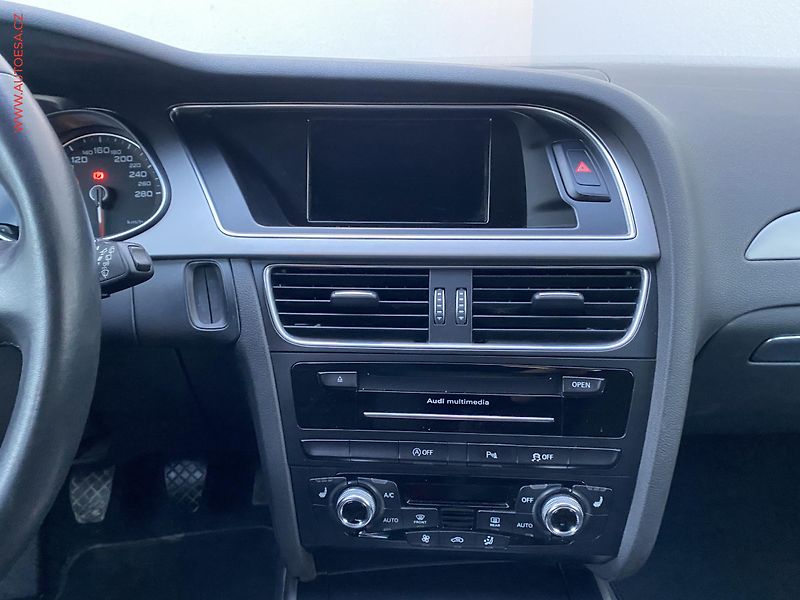 Audi A4 (2014) 2.0 TDi, Ambiente, bixen - fotka 12 z 17