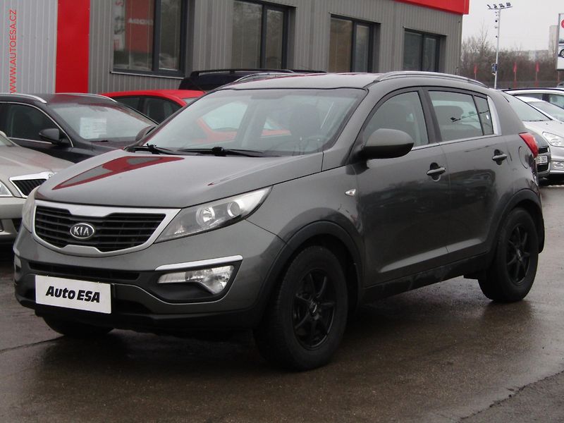 Kia Sportage (2011) 1.7CRDi, ČR, AC, park.asist - fotka 3 z 14