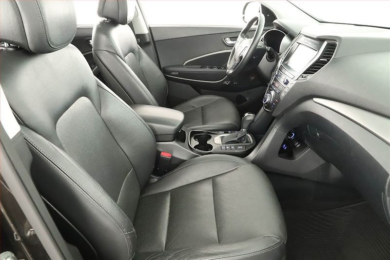 Hyundai Santa Fe (2017) 2.2 CRDi Blue, 4X4, Automat - fotka 7 z 20