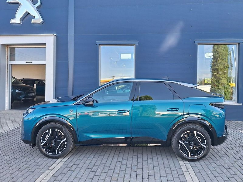 Peugeot 3008 (2026) GT Elektromotor 157 kW / 210 k - fotka 2 z 15