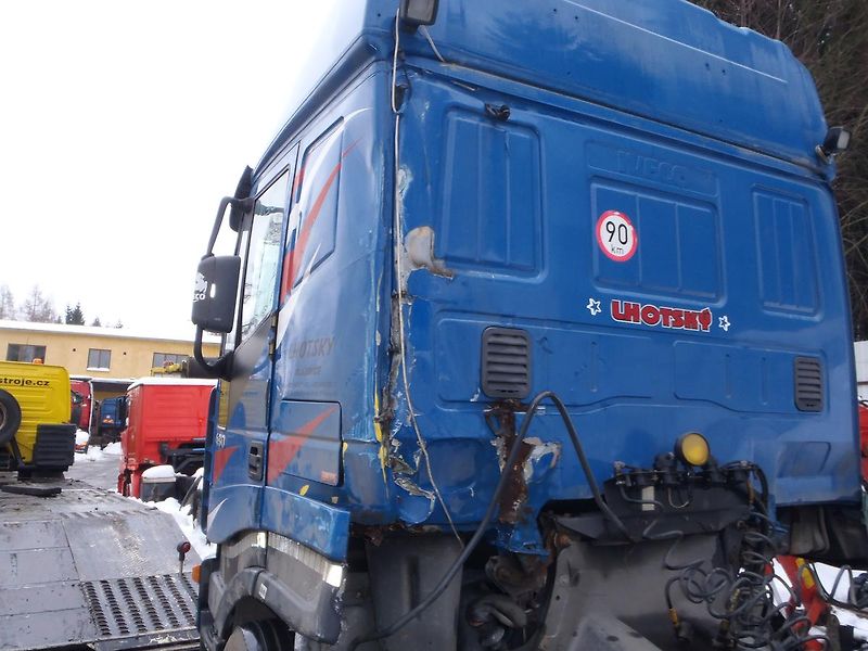 Iveco (2006) 430 hydraulika - fotka 3 z 4