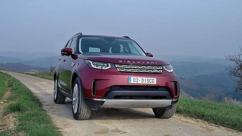 Land Rover Discovery.