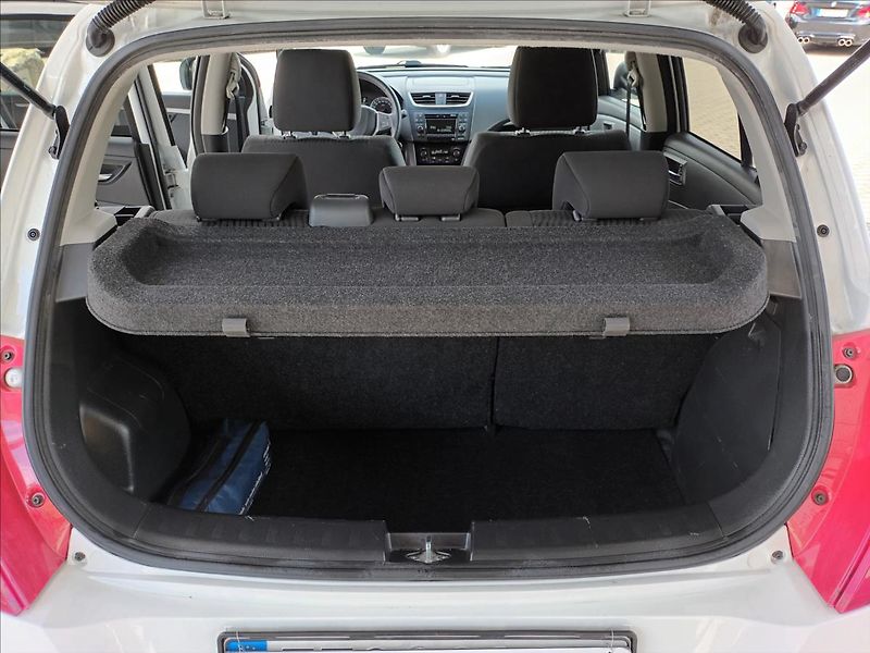 Suzuki Swift 1,2 ČR,1MAJ,SERVISKA,AUTOMAT - fotka 20 z 39