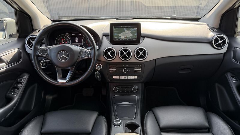 Mercedes-Benz Třídy B 180d*1MAJ-1957*129TKM*SERVIS* - fotka 9 z 19