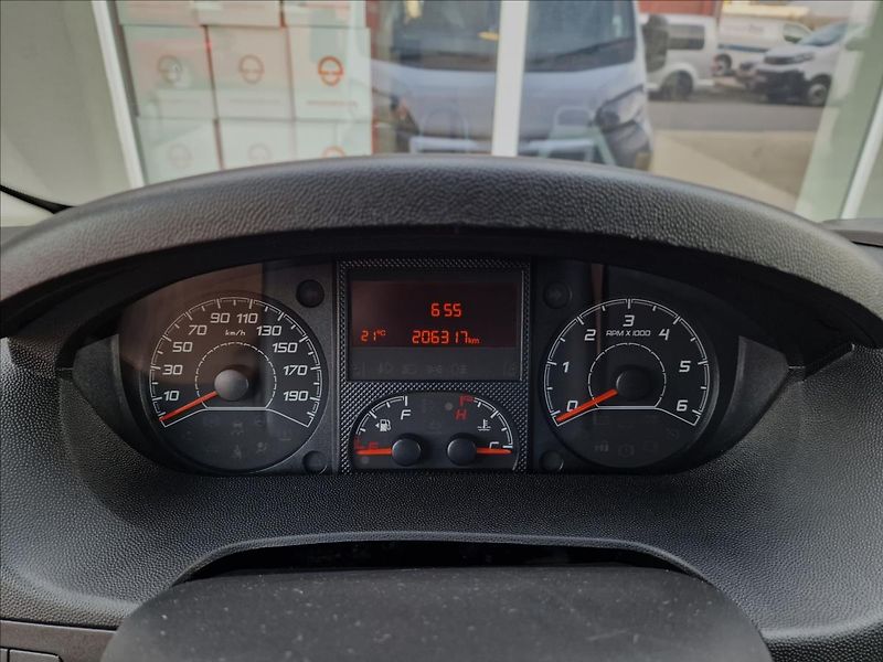 Peugeot Boxer 2.2HDI 140k L4H2,ČR,1.Majitel - fotka 22 z 38