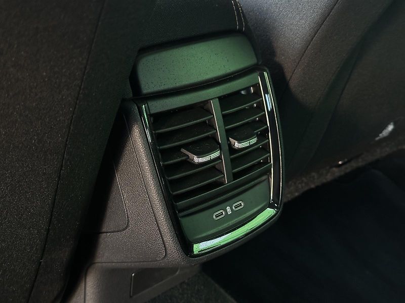 Škoda Kamiq - fotka 35 z 39