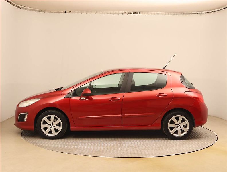 Peugeot 308 (2012) 1.6 HDi, Tempomat - fotka 3 z 18