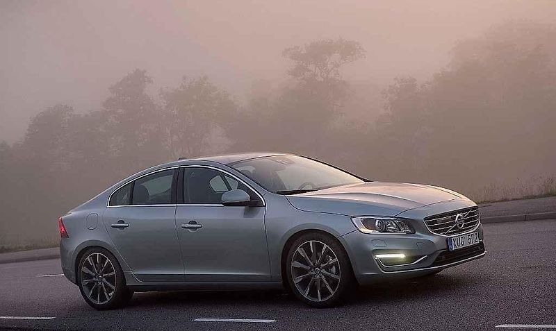 Volvo S60.