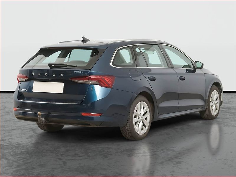 Škoda Octavia (2021) Style 1.0 TSI, ČR,1.maj - fotka 5 z 15