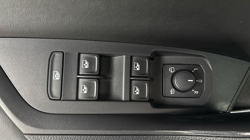 Škoda Kodiaq 2.0 TDI DSG 4x4 Style - fotka 23 z 29