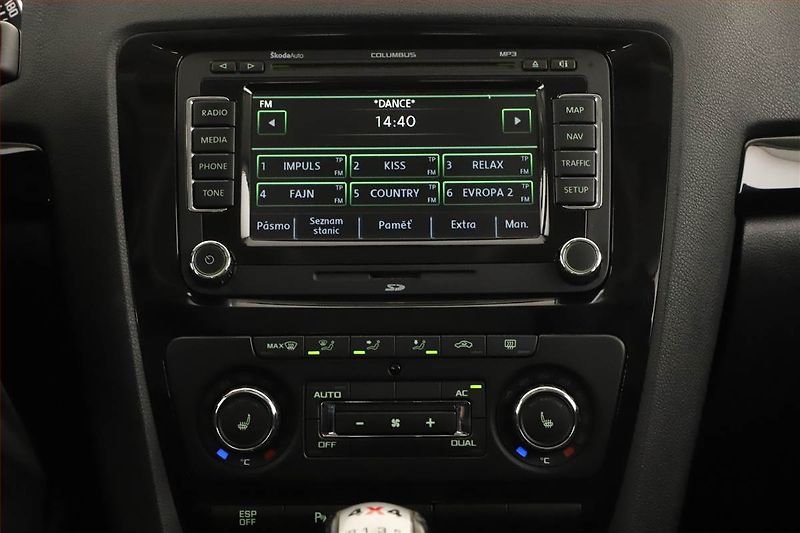 Škoda Octavia (2009) Laurin&Klement 1.8 TSI, 4X4 - fotka 13 z 16