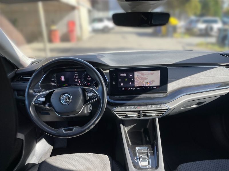 Škoda Octavia 1,5 TSI 110 Style Aut - fotka 9 z 11