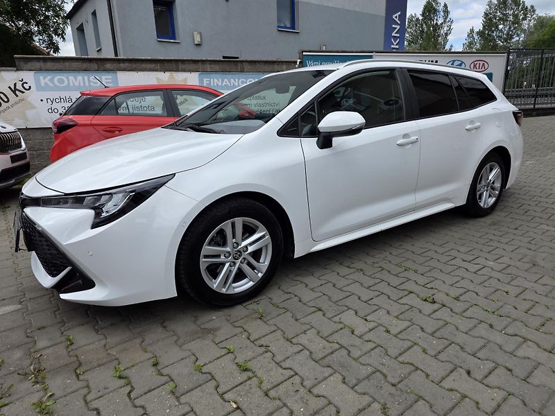 Toyota Corolla (2023) 1.8-1MAJITEL-PRAVIDELNÝ SERVIS - fotka 6 z 14