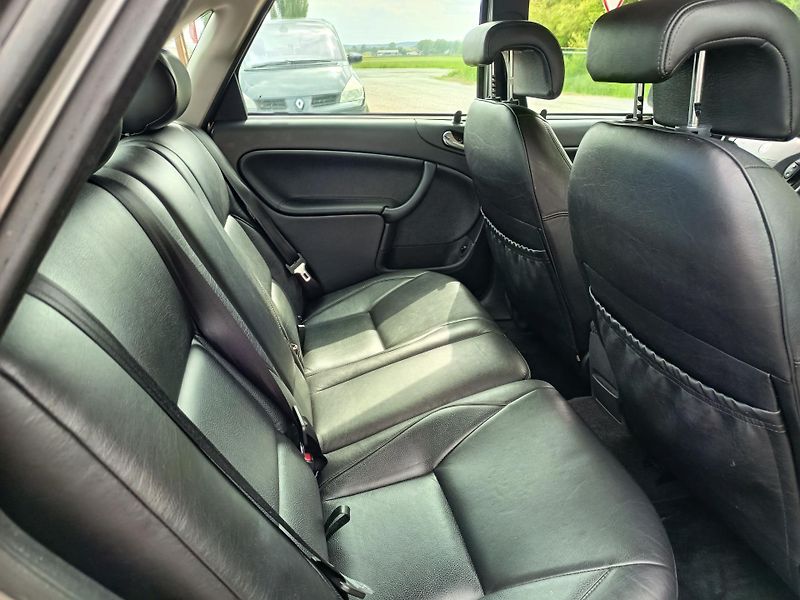 Saab 9-3 (2001) 2.0TS - fotka 24 z 31