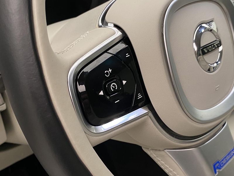 Volvo XC90 B5 AWD PLUS BRIGHT AUT CZ - fotka 20 z 58
